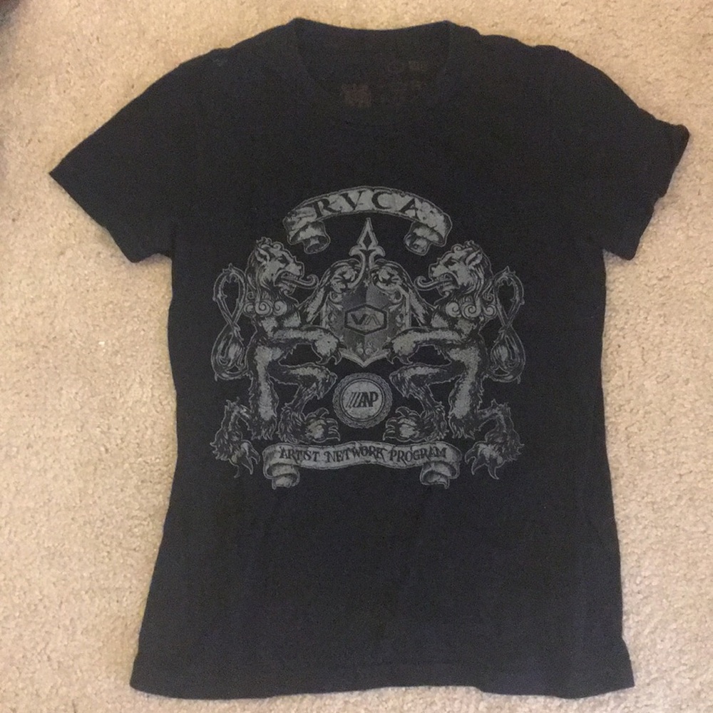 RVCA Large tee shirt. black with logo detail
